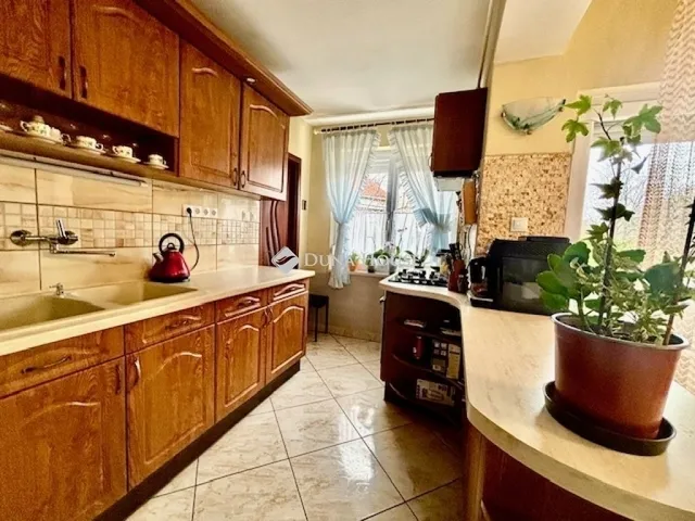 Eladó ház Budapest XVIII. kerület, Ganztelep 176 nm