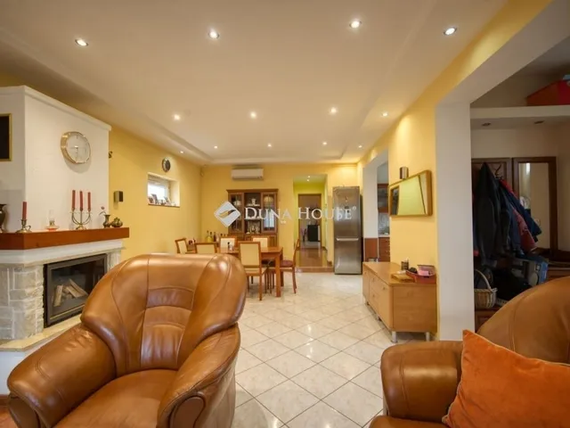 Eladó ház Budapest XVIII. kerület 193 nm