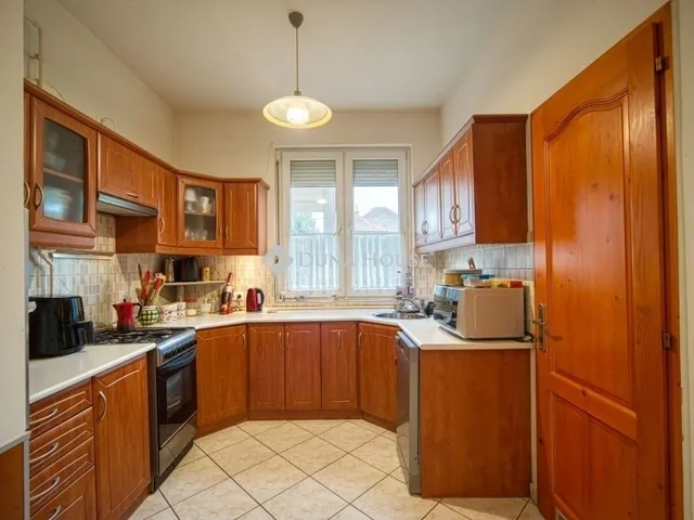 Eladó ház Budapest XVIII. kerület 193 nm