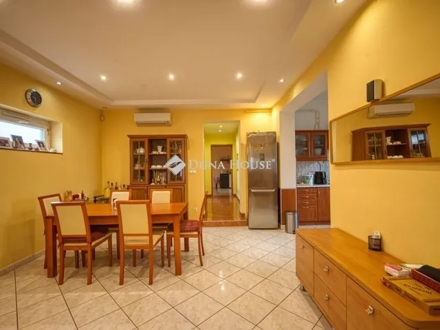 Eladó ház Budapest XVIII. kerület 193 nm