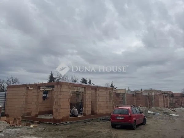 Eladó ház Vecsés 160 nm