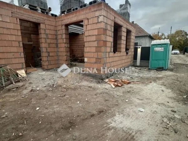 Eladó ház Budapest XVIII. kerület 110 nm