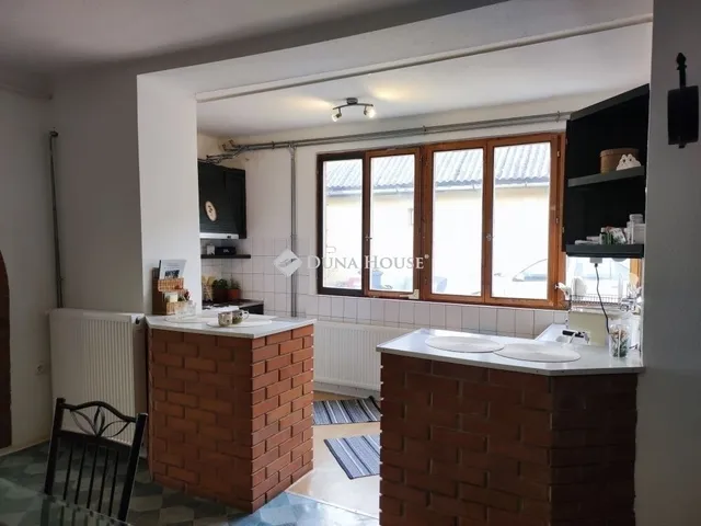 Eladó ház Vecsés 168 nm