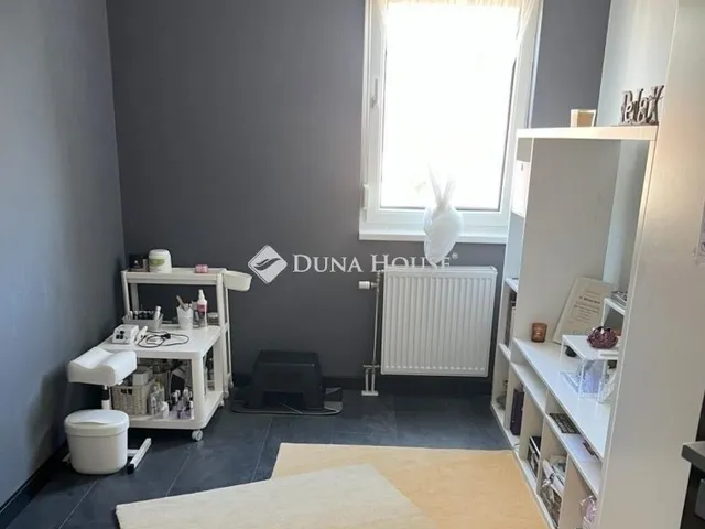 Eladó lakás Budapest XVIII. kerület, Alacskai úti lakótelep 47 nm