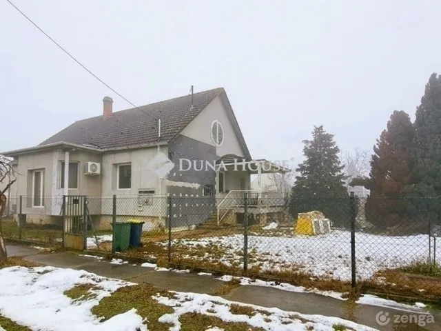 Eladó ház Tápiószecső 118 nm