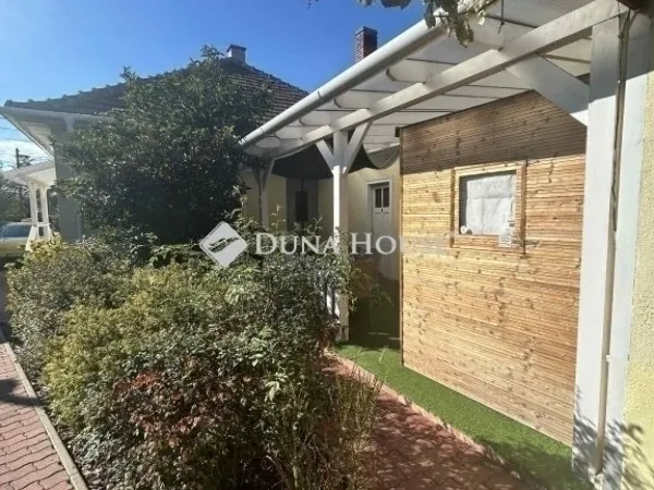 Eladó ház Vecsés 80 nm