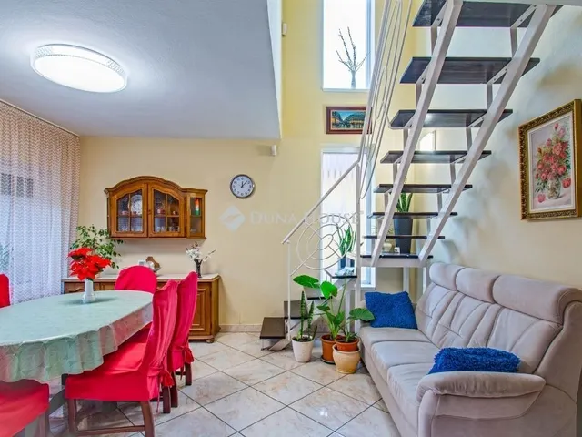 Eladó ház Budapest XVIII. kerület, Ganztelep 176 nm