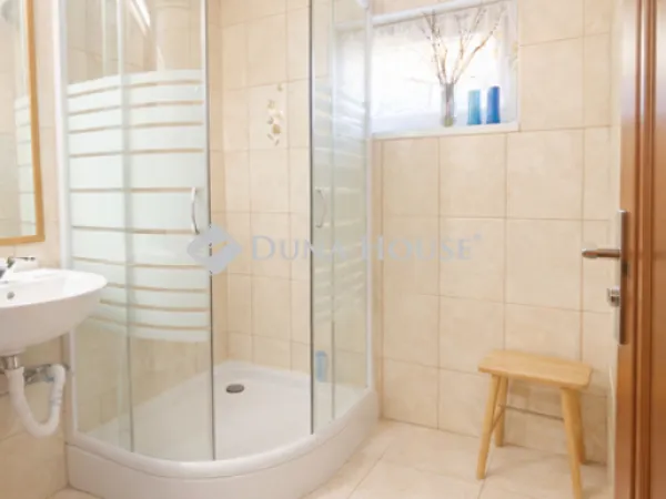 Eladó ház Budapest XVIII. kerület, Ganztelep 176 nm