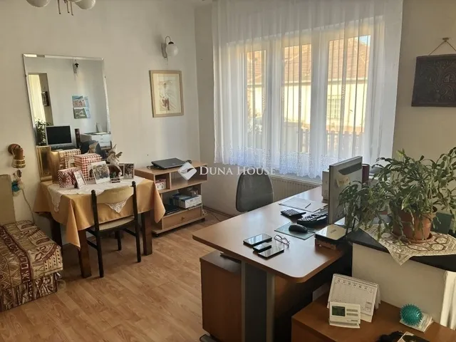 Eladó ház Budapest XVIII. kerület 100 nm