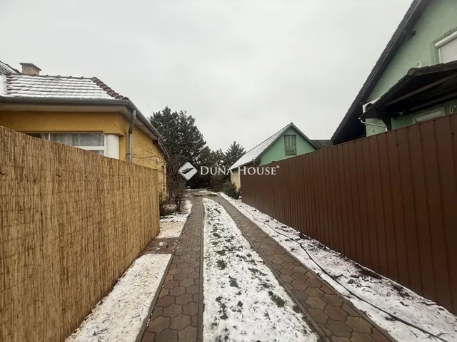 Eladó ház Vecsés 67 nm