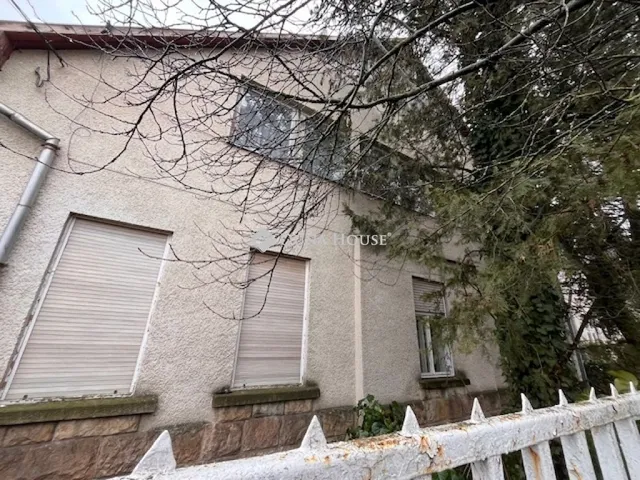 Eladó ház Budapest XXI. kerület 240 nm