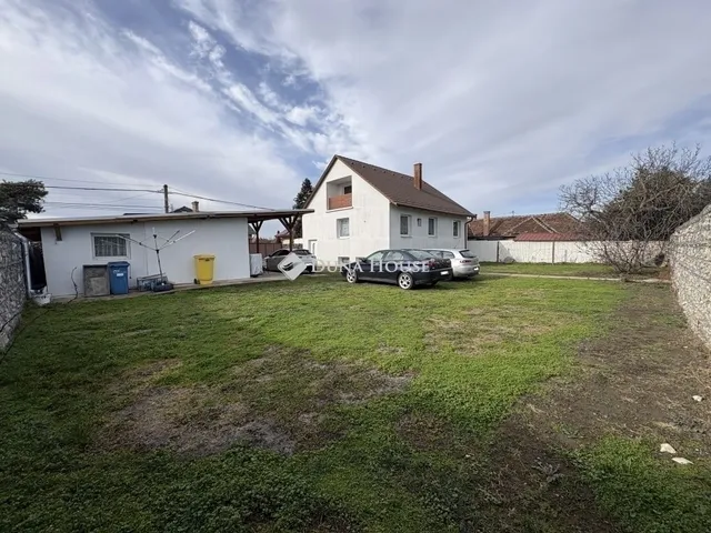 Eladó ház Gyál 177 nm