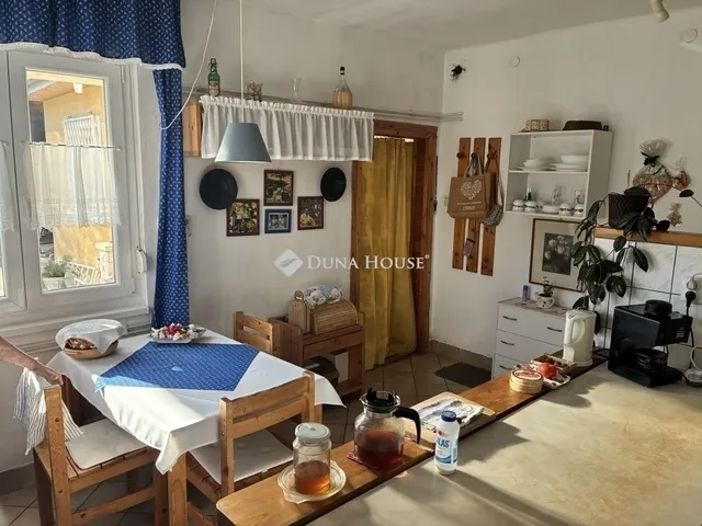 Eladó ház Budapest XVIII. kerület, Kossuth Ferenc-telep 100 nm