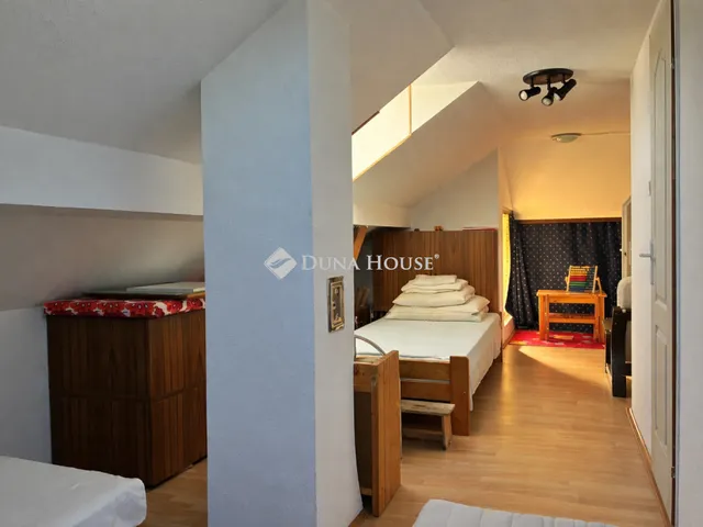 Eladó ház Budapest XVIII. kerület, Kossuth Ferenc-telep 100 nm