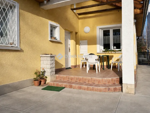 Eladó ház Budapest XVIII. kerület, Kossuth Ferenc-telep 100 nm