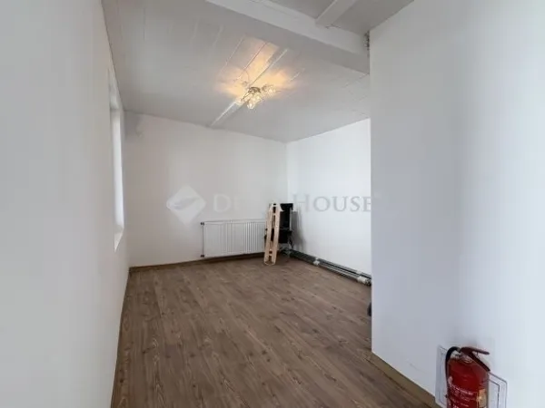 Eladó ház Gyál 177 nm