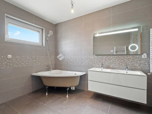 Eladó ház Budapest XXIII. kerület, Soroksár-Újtelep 227 nm