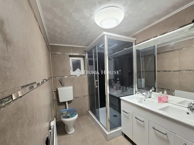 Eladó ház Gyömrő 160 nm