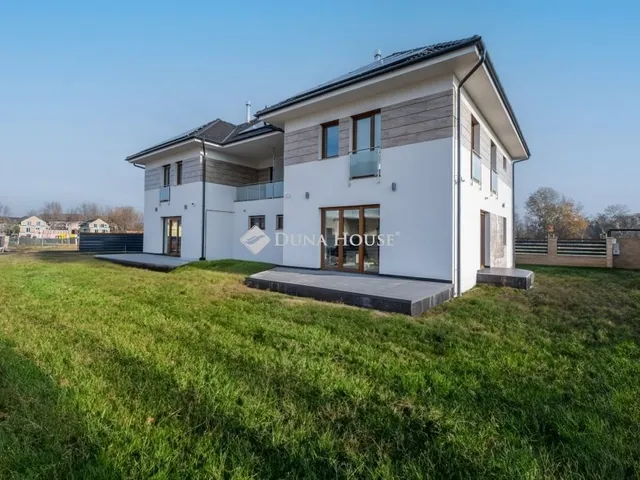 Eladó ház Budapest XXIII. kerület, Soroksár-Újtelep 201 nm