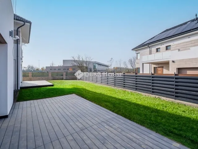 Eladó ház Budapest XXIII. kerület, Soroksár-Újtelep 201 nm