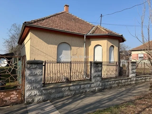 Eladó ház Budapest XVIII. kerület, Kossuth Ferenc-telep 80 nm