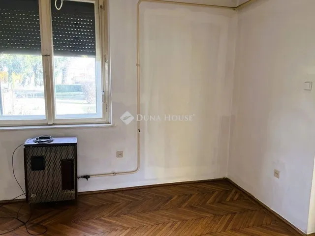 Eladó lakás Ócsa 59 nm