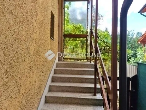 Eladó ház Budapest XVII. kerület 200 nm