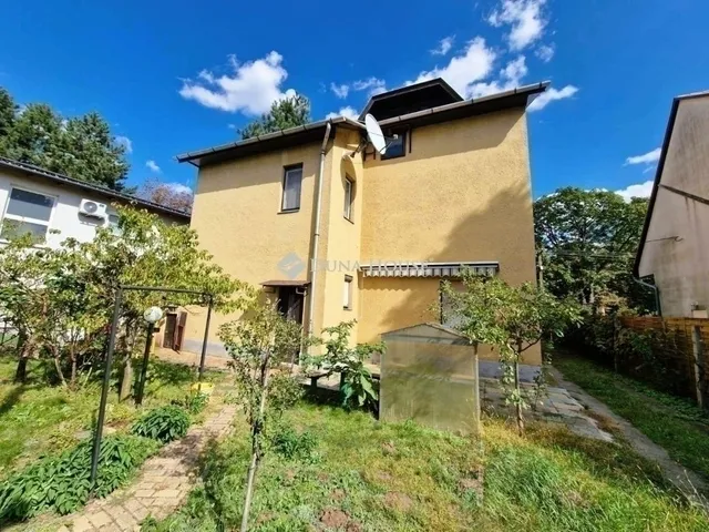 Eladó ház Budapest XVII. kerület 200 nm