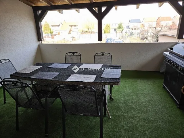 Eladó ház Szigethalom 200 nm