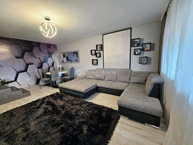 Eladó ház Szigethalom 200 nm