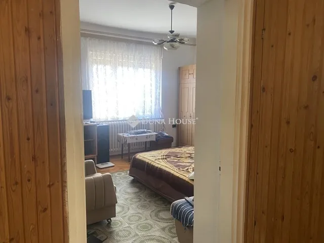 Eladó ház Monor 182 nm