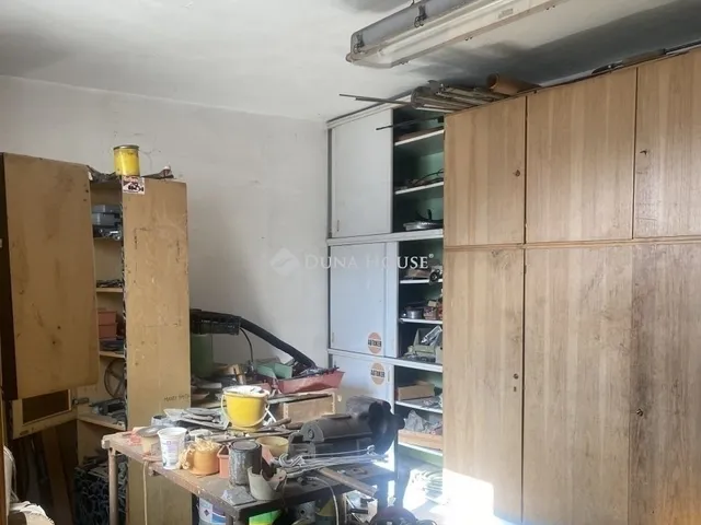 Eladó ház Monor 182 nm