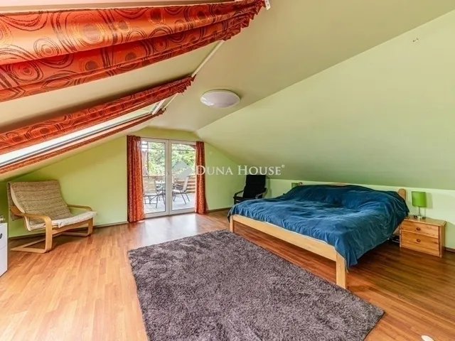 Eladó ház Budapest XVIII. kerület, Kossuth Ferenc-telep 186 nm