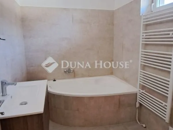 Eladó ház Vasad 108 nm