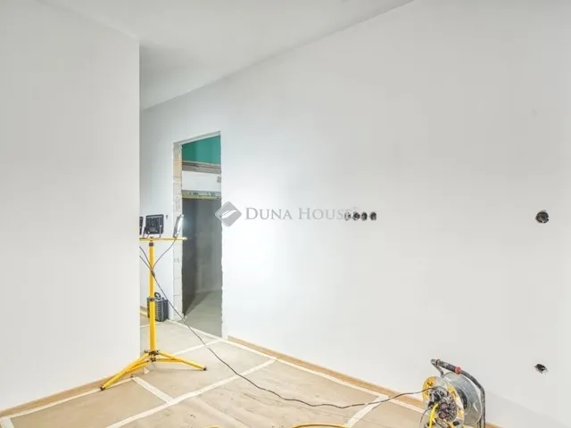 Eladó ház Budapest XVIII. kerület, Kossuth Ferenc-telep 130 nm