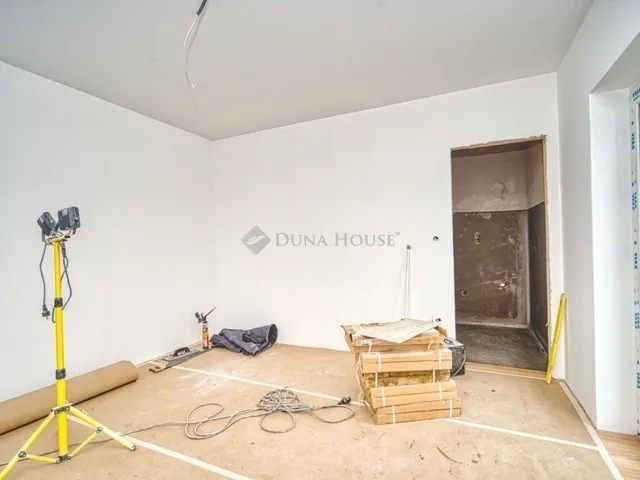 Eladó ház Budapest XVIII. kerület, Kossuth Ferenc-telep 130 nm