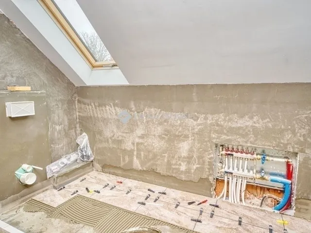 Eladó ház Budapest XVIII. kerület, Kossuth Ferenc-telep 130 nm