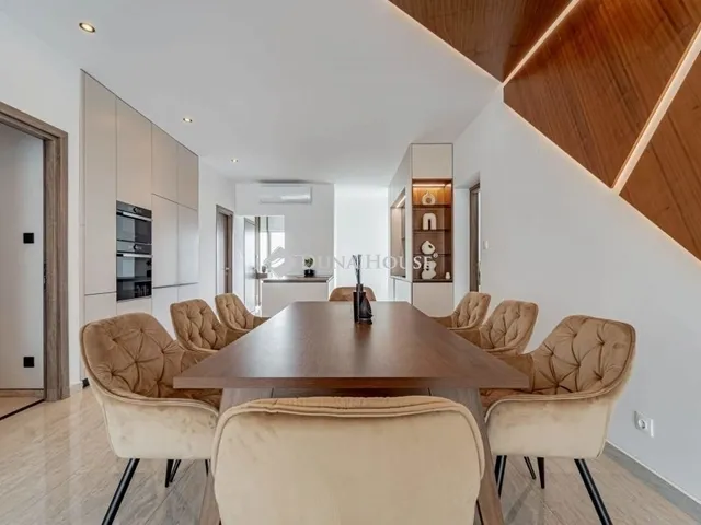 Eladó ház Budapest XVIII. kerület, Almáskert 164 nm