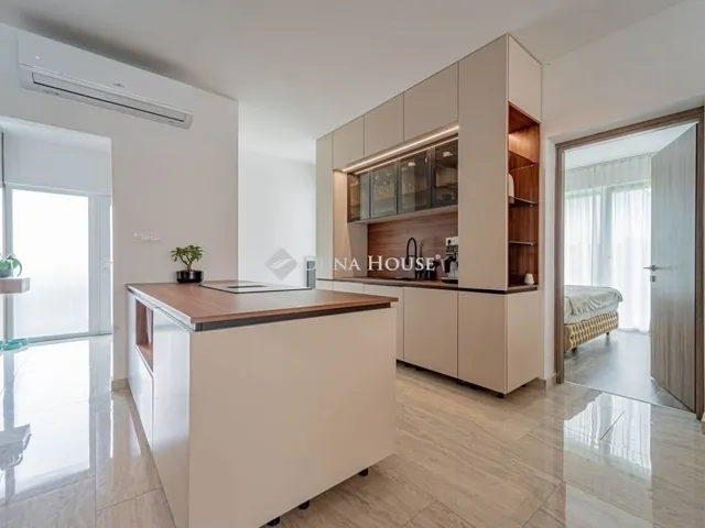 Eladó ház Budapest XVIII. kerület, Almáskert 164 nm