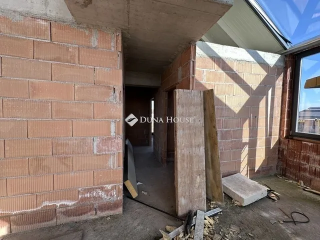 Eladó ház Budapest XVIII. kerület, Almáskert 420 nm