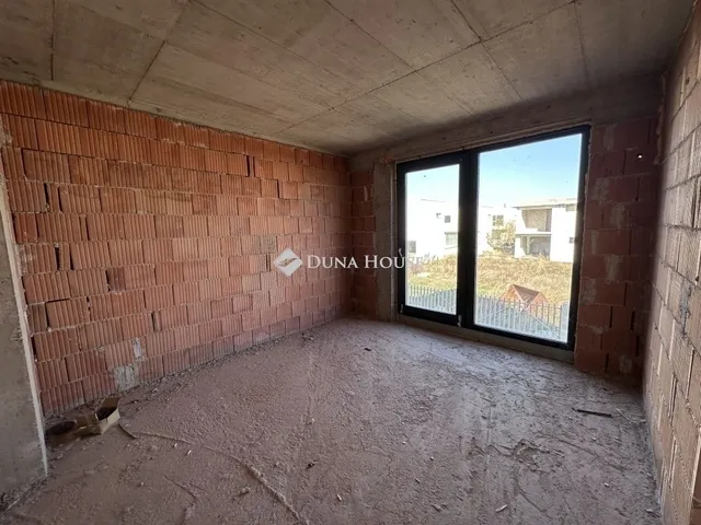 Eladó ház Budapest XVIII. kerület, Almáskert 420 nm