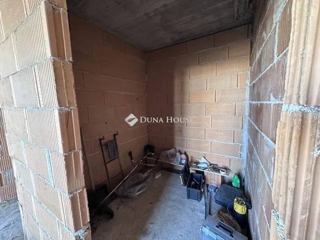 Eladó ház Budapest XVIII. kerület, Almáskert 420 nm