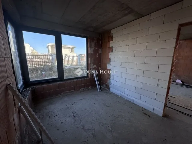 Eladó ház Budapest XVIII. kerület, Almáskert 420 nm
