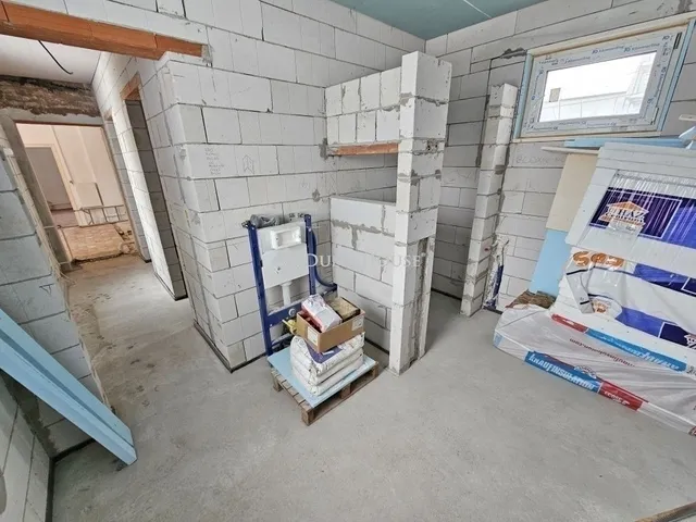 Eladó ház Budapest XVIII. kerület, Újpéteritelep 105 nm