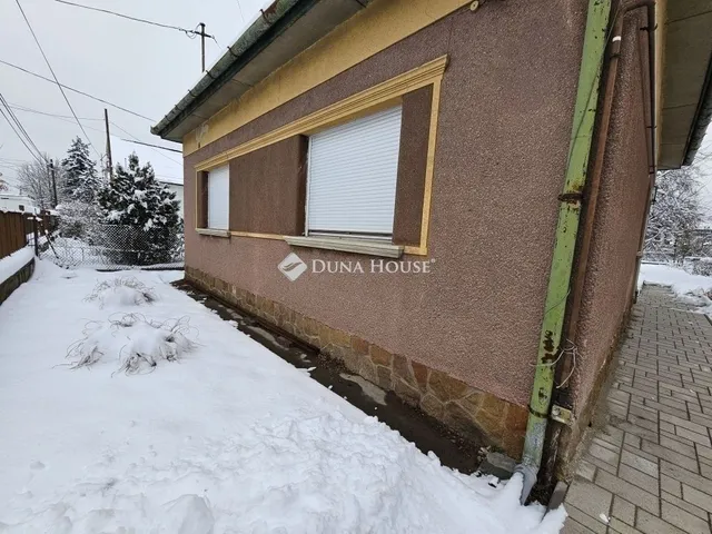 Eladó ház Budapest XVIII. kerület, Újpéteritelep 105 nm