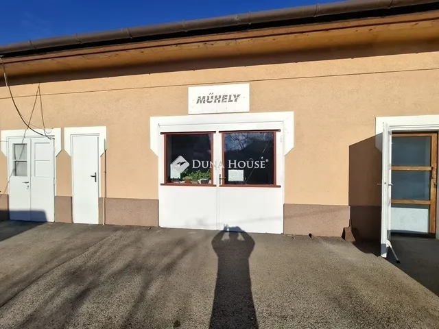 Eladó ház Budapest XVII. kerület 217 nm