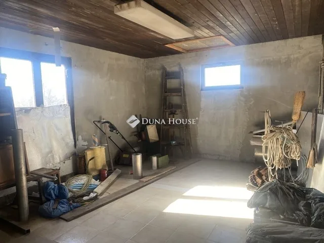 Eladó ház Monor 182 nm