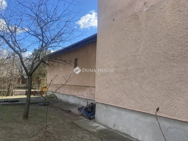 Eladó ház Monor 182 nm