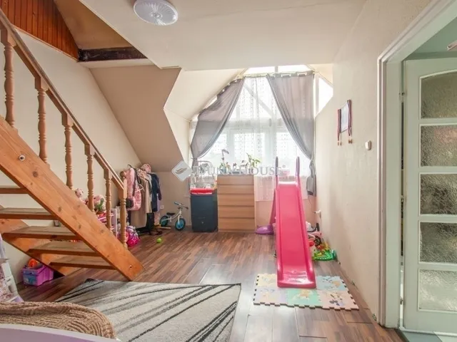 Eladó ház Budapest XVI. kerület 150 nm