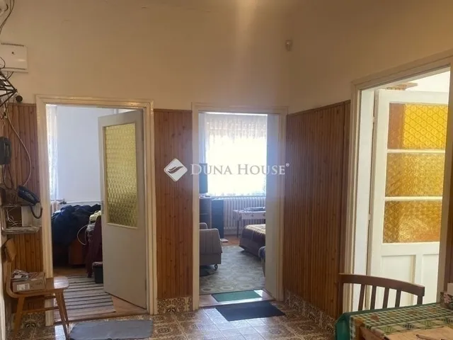 Eladó ház Monor 182 nm